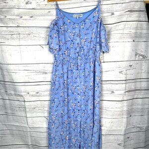 Almost Famous Maxi Dress Floral size L missing buttons